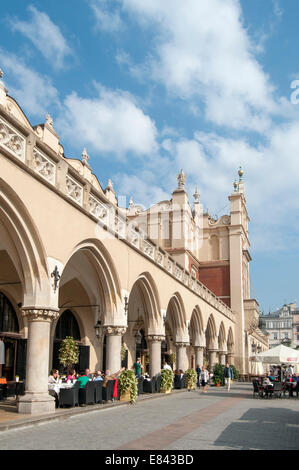 Renaissance Cloth Hall (Sukiennice) in Main Market Square (Rynek Glowny), Krakow, Poland Stock Photo