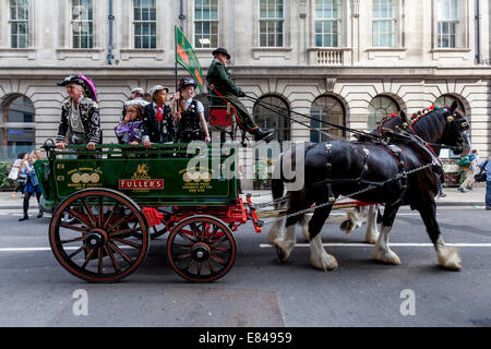 The London Pearly Kings & Queens Society Costermongers Harvest Festival Parade, London, England Stock Photo