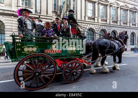 The London Pearly Kings & Queens Society Costermongers Harvest Festival Parade, London, England Stock Photo