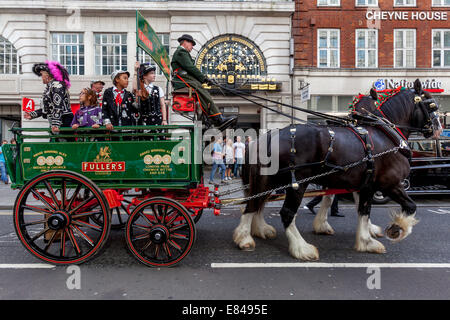 The London Pearly Kings & Queens Society Costermongers Harvest Festival Parade, London, England Stock Photo