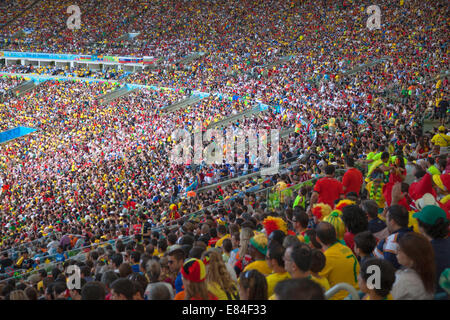 brazil soccer football fans maracana stadium crowd supporter Stock ...