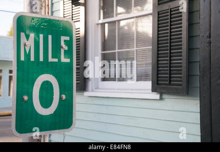 Mile Marker 0, zero, sign in Key West, the Florida Keys on End of US1 Stock Photo