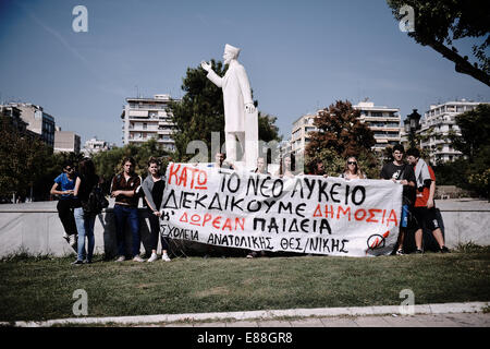 Thessaloniki, Greece. 2nd Oct, 2014. Students demonstration in Thessaloniki against the new government plan for operational changes at the high schools and the university entrance exams Credit:  Giannis Papanikos/Alamy Live News Stock Photo