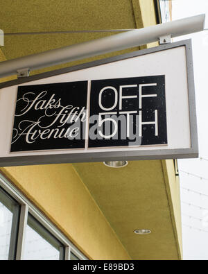 The Saks Fifth Avenue Off 5th retail outlet on 11th St NW in Washington DC,  United States Stock Photo - Alamy