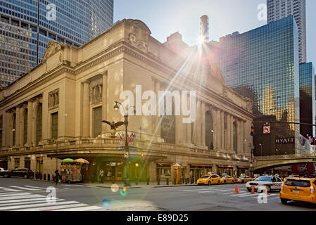 The sun rises over the iconic landmark of Grand Central Terminal in midtown Manhattan in New York City. Stock Photo