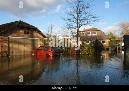 Flooding in Laleham, near Chertsey Surrey UK 2014 Stock Photo