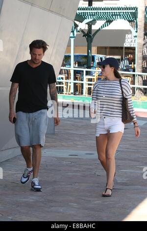 Sean Stewart and his new girlfriend strolling along Sunset Boulevard  Featuring: Sean Stewart Where: Los Angeles, California, United States When: 01 Apr 2014 Stock Photo