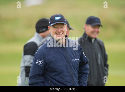 St. Andrews, Scotland, UK. 4th Oct, 2014. Alfred Dunhill Links Championship. Ernie Els, on the 2nd hole Credit:  Action Plus Sports Images/Alamy Live News Stock Photo