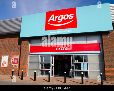 Argos catalogue shop, Slough shopping park, England, UK Stock Photo