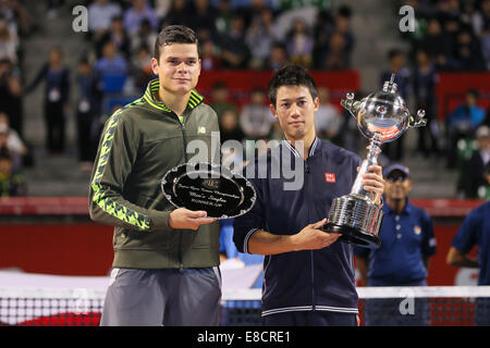 Ariake Coliseum, Tokyo, Japan. 5th Oct, 2014. (L-R) Milos Raonic (CAN), Kei Nishikori (JPN), OCTOBER 5, 2014 - Tennis : Rakuten Japan Open Tennis Championships 2014, Victory ceremony at Ariake Coliseum, Tokyo, Japan. © Yohei Osada/AFLO SPORT/Alamy Live News Stock Photo