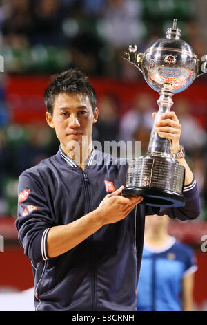 Ariake Coliseum, Tokyo, Japan. 5th Oct, 2014. Kei Nishikori (JPN), OCTOBER 5, 2014 - Tennis : Rakuten Japan Open Tennis Championships 2014, Victory ceremony at Ariake Coliseum, Tokyo, Japan. © Yohei Osada/AFLO SPORT/Alamy Live News Stock Photo