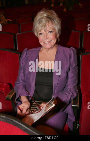 Premiere of the comedy theatre play 'Othello darf nicht platzen' at Kleine Komoedie at Hotel Bayerischer Hof.  Featuring: Grit Boettcher Where: Munich, Germany When: 03 Apr 2014 Stock Photo