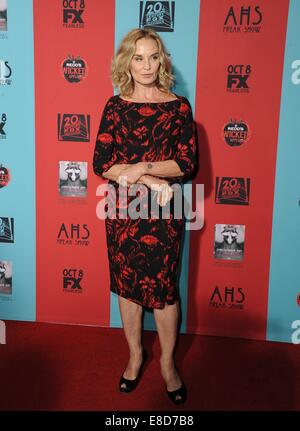 Los Angeles, CA, USA. 5th Oct, 2014. Jessica Lange at arrivals for AMERICAN HORROR STORY: FREAK SHOW Season Premiere, TCL Chinese 6 Theatres (formerly Grauman's), Los Angeles, CA October 5, 2014 Credit: © Dee Cercone/Everett Collection/Alamy Live News  Stock Photo