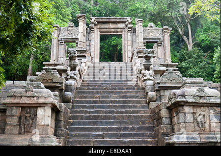 The ancient rock fortress of Yapahuwa is similar to, but smaller than,  Sigiriya. Dating from the 13th century, it was the capital and main  stronghold of King Bhuvanekabahu I (1272 - 1284)