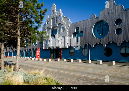 BBC Roath Lock studios besides Roath Basin Cardiff Bay Cardiff, Wales. Stock Photo