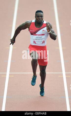 Harry Aikines-Aryeetey (ENG) in the mens 100m semi-final. Athletics - Hampden Park - Glasgow - UK - 28/07/2014 - Commonwealth Ga Stock Photo