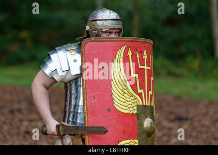 Vexillation Roman Legionaries of the Vexillation of Legio IX Hispania portrayed by ...