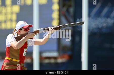 Sarah Gray (ENG). Womens Skeet. Shooting.Barry Buddon Shooting Centre, Dundee, Scotland, UK -  250714 - Glasgow 2014 Commonwealt Stock Photo