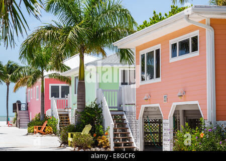 Florida,Fort Ft. Myers Beach,Gulf of Mexico,Estero Boulevard,Cottages of Paradise Point,rental,cottage,colorful,FL140501021 Stock Photo