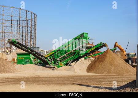 Conveyor belts sorting sand, London England United Kingdom UK Stock Photo
