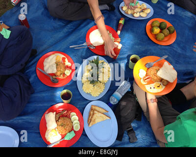 Indonesia, West Nusa Tenggara, Mataram, Mount Rinjani, Outdoor picnic Stock Photo