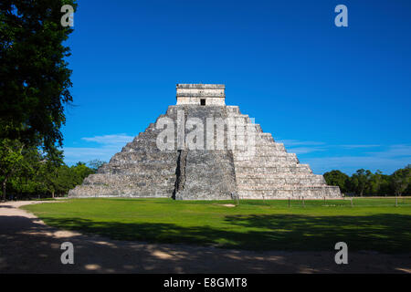 the great pyramid, (El Castillo, Kukulcan), Chichen Itza, Yucatan, Mexico Stock Photo