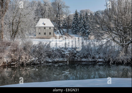 Goethe's Garden House in winter, Ilm River with the Park on the Ilm River a the front, UNESCO World Heritage Site, Weimar