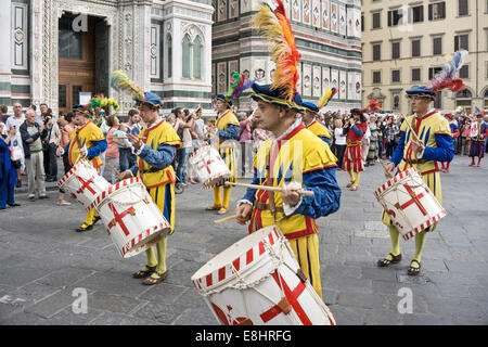 Florence, Italy. 8th October, 2014. medieval pageantry in Florence ...