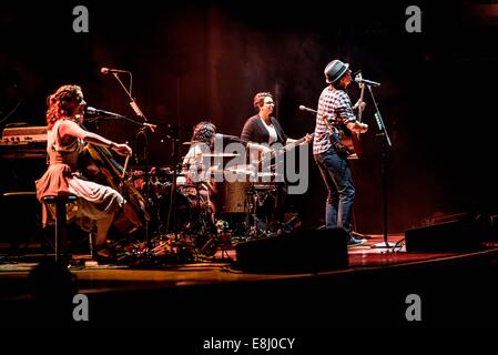 Toronto, Ontario, Canada. 8th Oct, 2014. American singer-songwriter JASON MRAZ performed the show at historical Massey Hall in Toronto. Credit:  Igor Vidyashev/ZUMA Wire/Alamy Live News Stock Photo