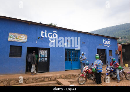 RWANDA, KIGALI: Shop fronts are often very colorful Stock Photo