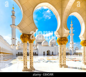 Sheikh Zayed Mosque, Abu Dhabi, United Arab Emirates Stock Photo