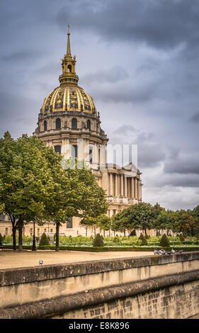 The Dome of Invalides containing the tomb of Napoleon I. Stock Photo