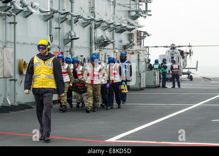 Royal Navy Medical Staff at work onboard RFA Argus, the Royal Navy's ...