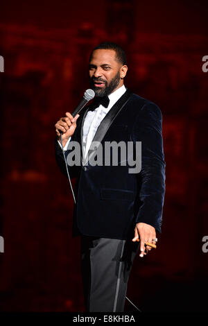 Mike Epps performs during the After Dark Tour at Fillmore Miami Beach at Jackie Gleason Theater  Featuring: Mike Epps Where: Miami Beach, Florida, United States When: 06 Apr 2014 Stock Photo