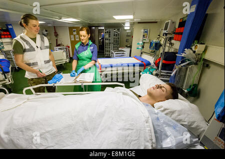 Recepcion Rfa Royal Navy Medical Staff at work onboard RFA Argus, the Royal Navy's ...