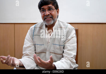 INDIA Rajasthan, Bal ashram for rescued child labourer, human rights activist Kailash Satyarthi, founder and director of NGO BBA / SACCS which fight for child rights and against child labour, he was awarded 2014 with the Peace Nobel prize , images taken November, 2006 Stock Photo