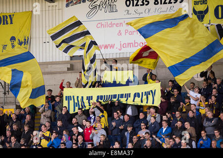 04/10/2014 FOOTBALL: Oxford United v Newport Oxford Fans. Catchline: FOOTBALL: United v Newport Length: dps Copy: Dave Pritchard Pic: Damian Halliwell Picture Stock Photo