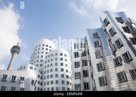 Stock Photo - Dusseldorf, Germany. The Neuer Zollhof building designed by Frank Gehry at the Medienhafen (Media Harbour). Stock Photo