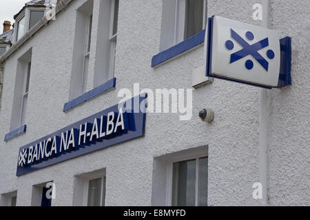 Bank of Scotland (Banca na h-Alba) signs over branch in Portree, Isle of Skye Stock Photo