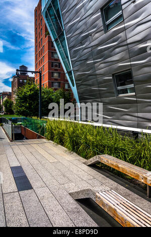 Modern buildings along the High Line in Manhattan, New York Stock Photo ...