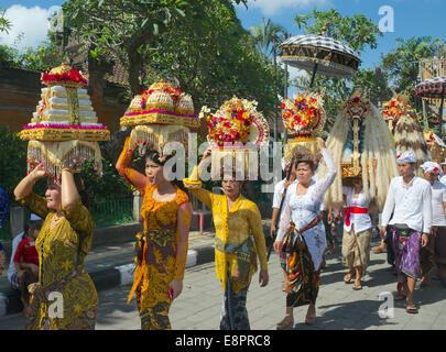 Women in procession Ubud Bali Indonesia Stock Photo