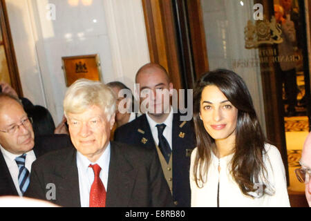 Athens, GREECE. 13th Oct, 2014. AMAL ALAMUDDIN and her boss, Geoffrey Robertson. arrived in Athens today to advise the Greek government on how to repatriate the ancient Elgin Marbles statues from Britain. Alamuddin - who married George Clooney in Venice last month - will meet Greek Prime Minister Antonis Samaras and Culture Minister Konstantinos Tasoulas, as well as her boss, Geoffrey Robertson. Credit:  Aristidis Vafeiadakis/ZUMA Wire/Alamy Live News Stock Photo