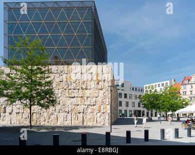 New Ohel Jakob Synagogue, part of the Jewish center in Munich, Bavaria, Germany. (Large format sizes available) Stock Photo