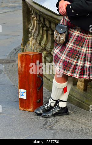 Kilt, sporran purse and bagpipes case, Edinburgh, Scotland, United Kingdom Stock Photo