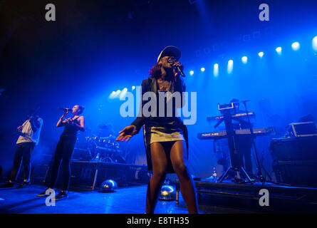 Florence Rawlings of Clean Bandit performs during day one of Leeds ...