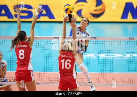 Milano, Italy. 10th Oct, 2014. Carolina Costagrande (ITA) Volleyball : FIVB Volleyball Women's World Championship Third Round Pool G match between Italy 3-1 Russia at Mediolanum Forum in Milano, Italy . © Takahisa Hirano/AFLO/Alamy Live News Stock Photo