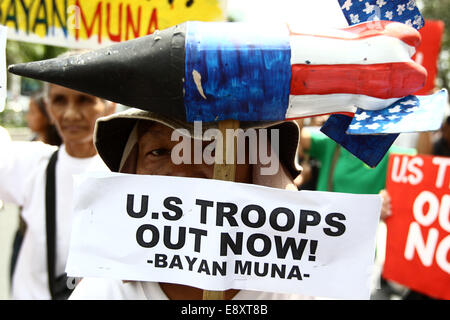 Manila, Philippines. 16th Oct, 2014. Philippine President Benigno ...