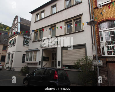 Bruckenstrasse, Alf (Mosel), bild 6 Stock Photo