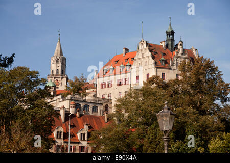 Sigmaringen Castle, princely castle for the Princes of Hohenzollern-Sigmaringen in Sigmaringen, Baden-Württemberg, Germany Stock Photo