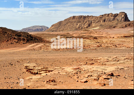 Desert landscape in South Sinai Peninsula between Dahab and Nuweiba, Egypt Stock Photo